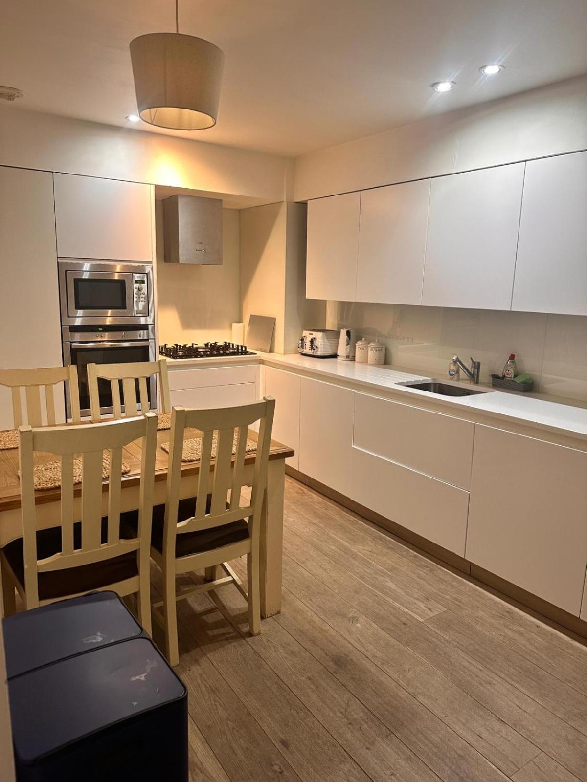 Spacious Central London Flat - 2Bhk Екстериор снимка