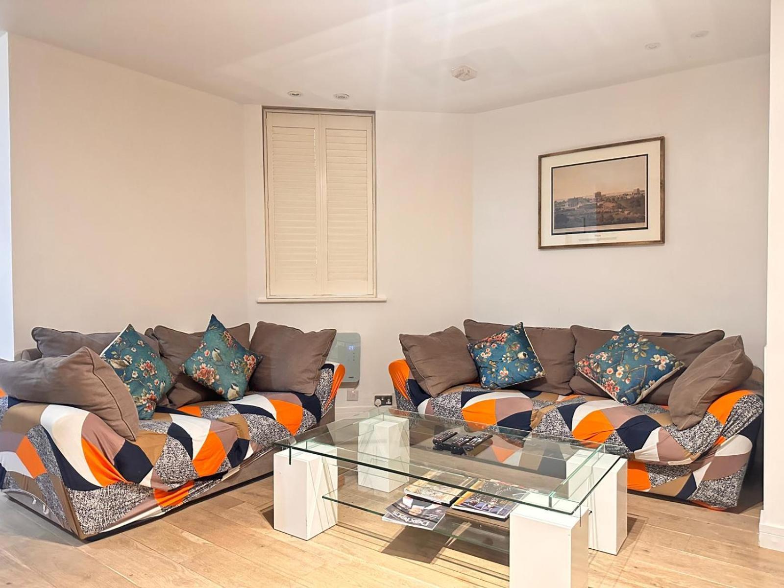 Spacious Central London Flat - 2Bhk Екстериор снимка