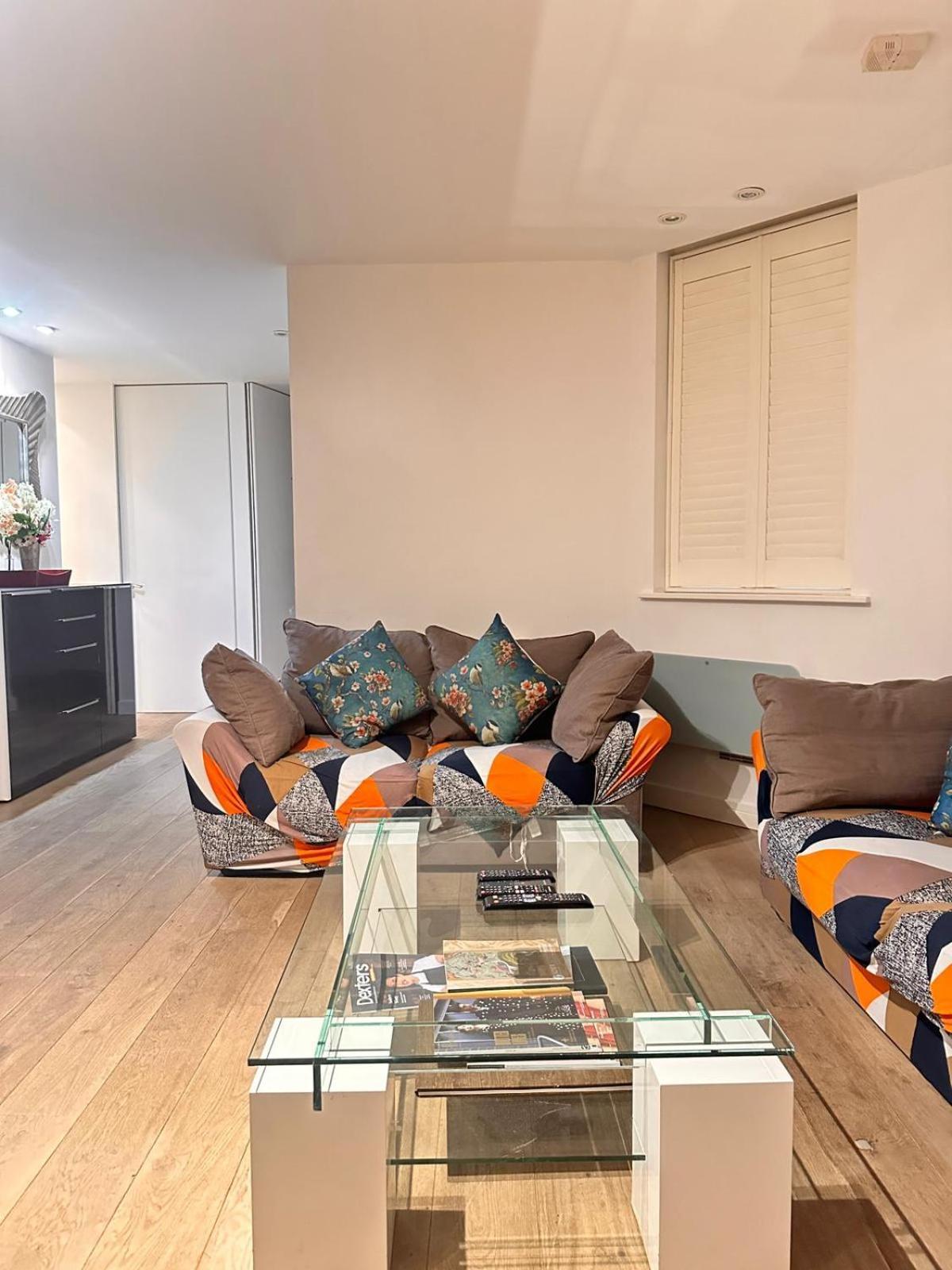 Spacious Central London Flat - 2Bhk Екстериор снимка